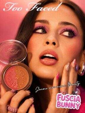 Too Faced Fuscia Bunny Blushing Bronzer— Deep Fuscia Pink & Bronze
